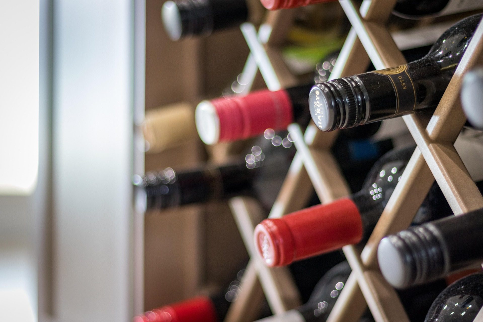 7 wine bars para beber um bom vinho em Curitiba